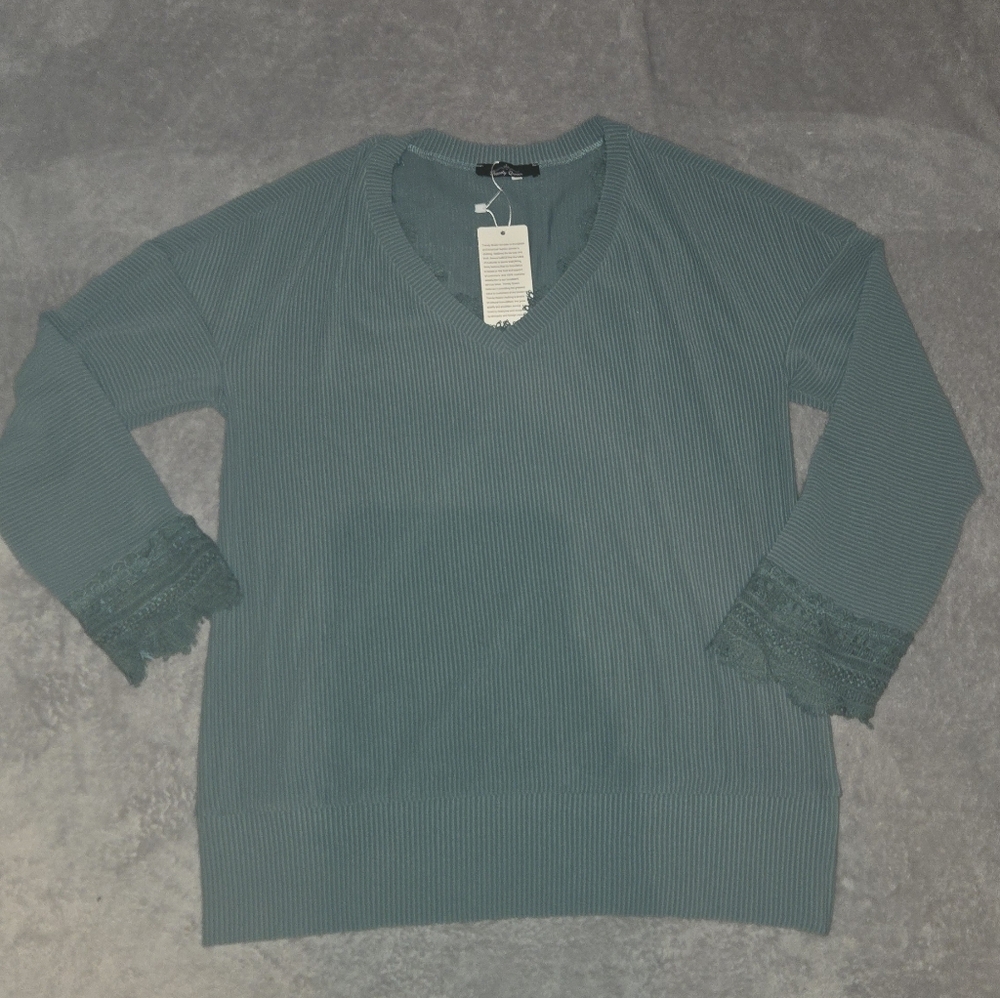 Trendy Boutique Teal Lace Sleeve Top